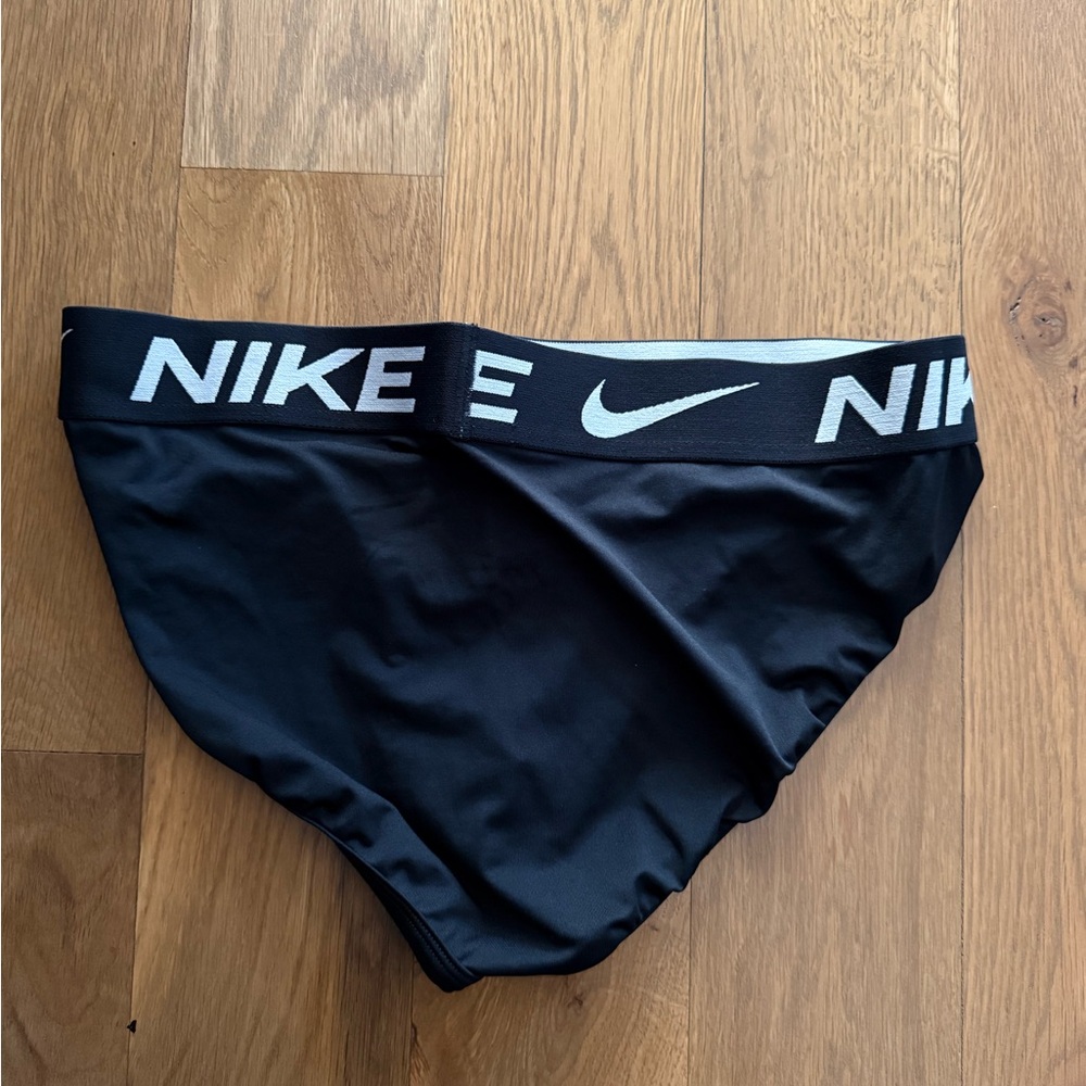 3-Pairs Nike Black Briefs with White Logo Waistband - Picture 2 of 4